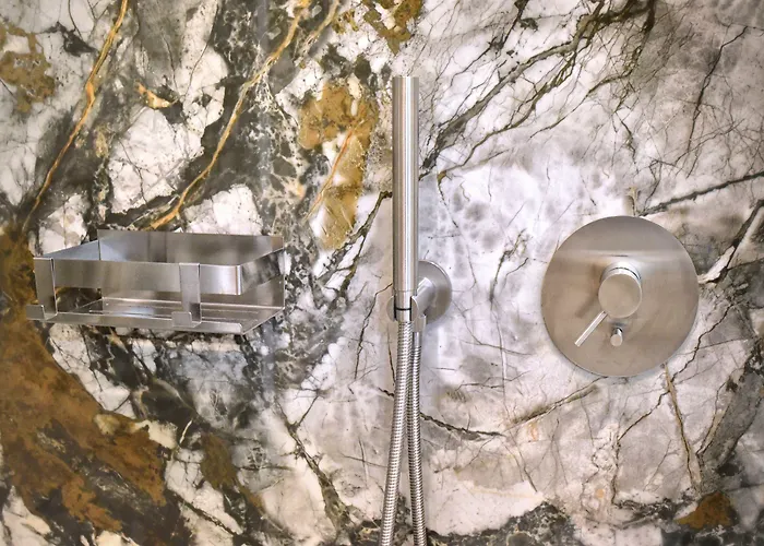 Hotel Exclusive