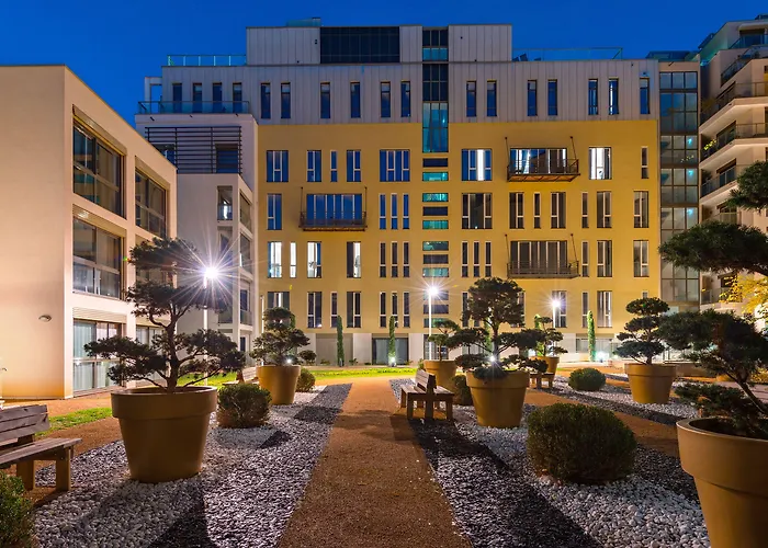 Lagrange Aparthotel Lyon Lumiere