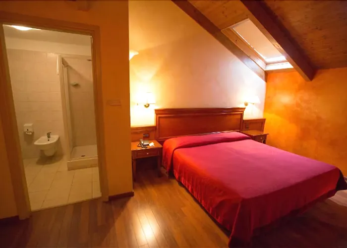 Hotel Vazzana