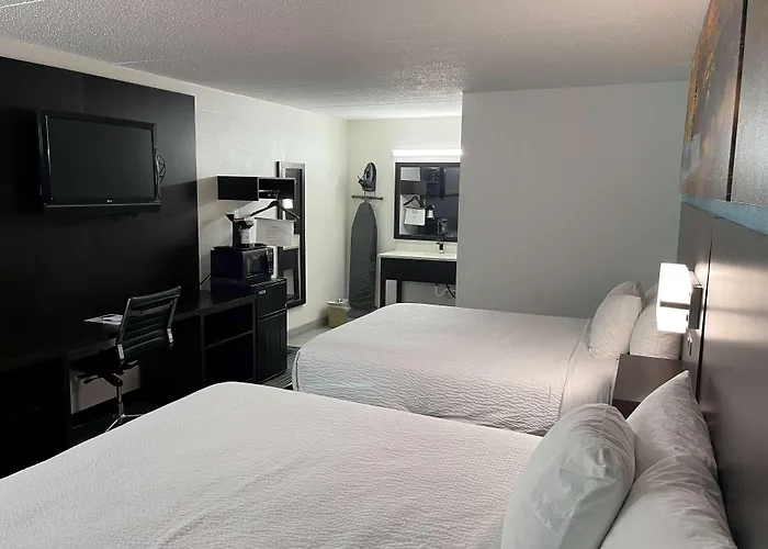 Days Inn By Wyndham Calhoun Ga I-75 And Us-41