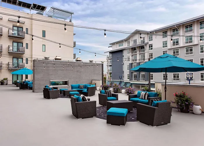 Springhill Suites By Marriott Oceanside Beach