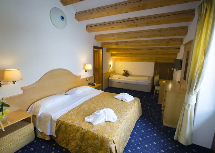 TH San Pellegrino - Monzoni Hotel