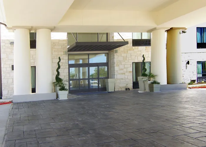 Holiday Inn Express Hotels & Suites Cuero By Ihg