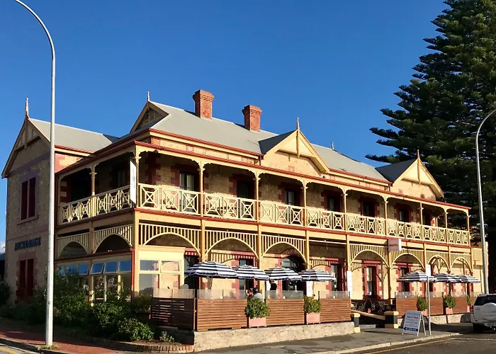 Anchorage Seafront Hotel