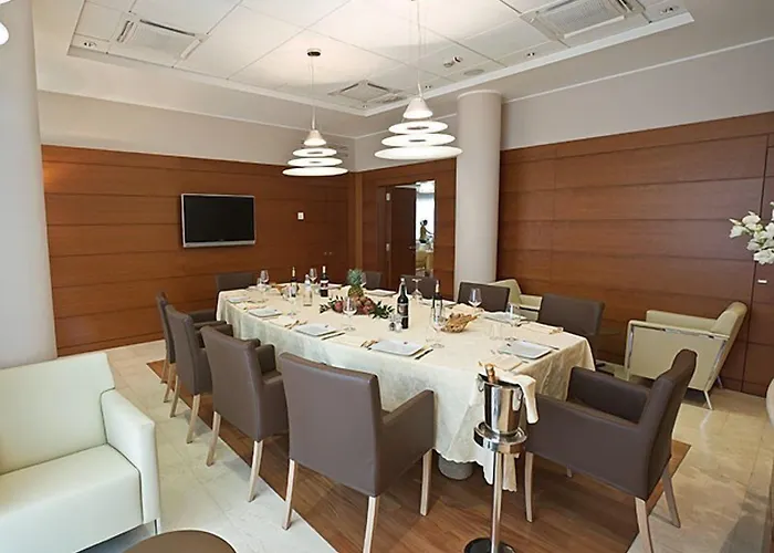 Hotel Rafael