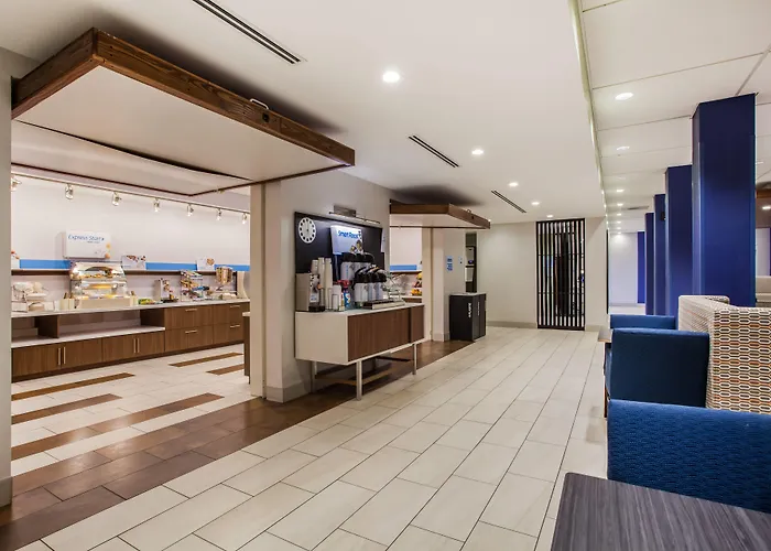 Holiday Inn Express & Suites Lexington Park-California By Ihg