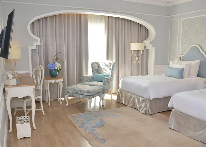 Noor Hotel