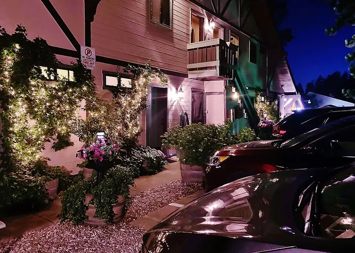 The North Shore Inn