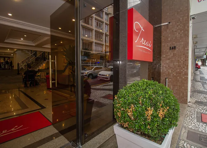 Trevi Hotel E Business