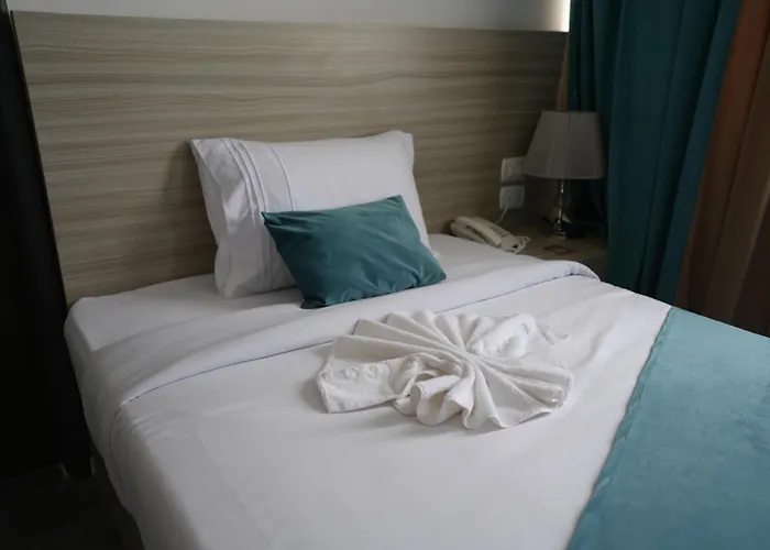 Mar Charbel Hotel Cairo