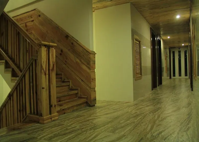 81 Hotel Inlay