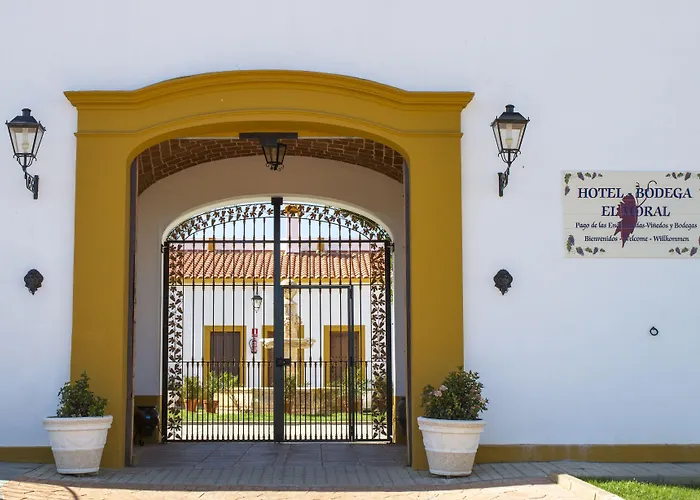 Hotel Bodega El Moral