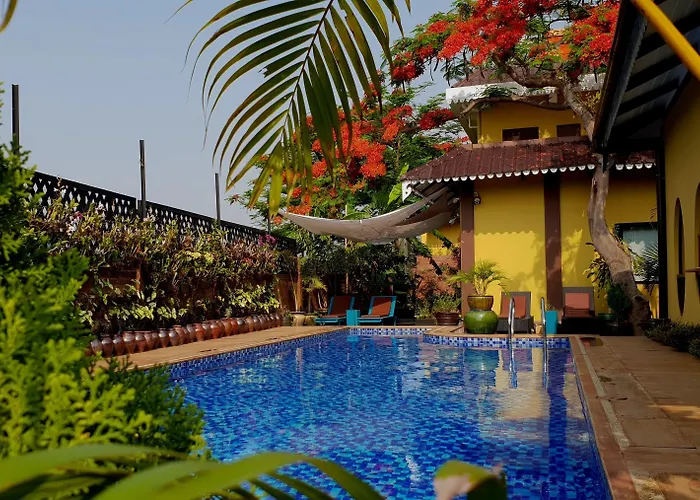 Thanakha Inle Hotel