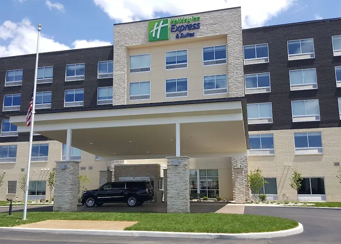 Holiday Inn Express & Suites Toledo West By Ihg