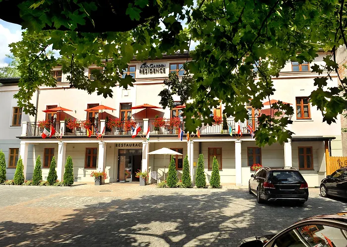 Art & Garden Residence