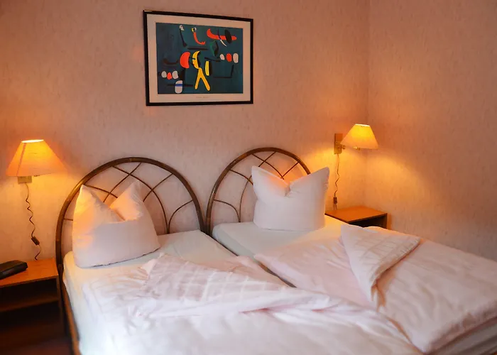 Hotel Zur Hallenburg