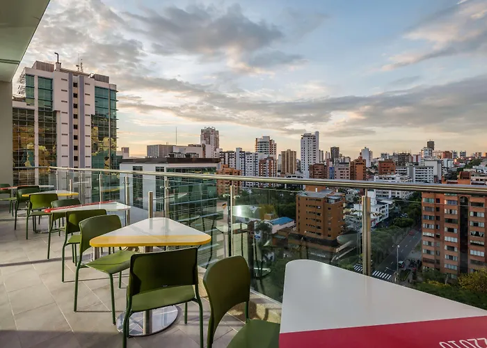 Hampton By Hilton Bucaramanga