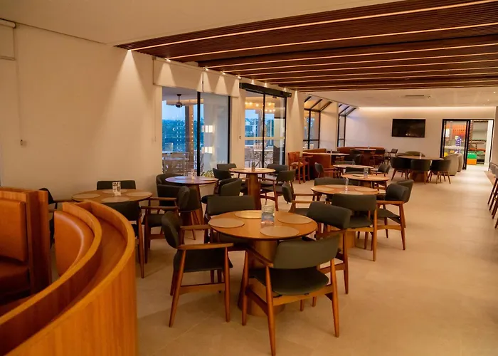 Monthez Hotel & Eventos