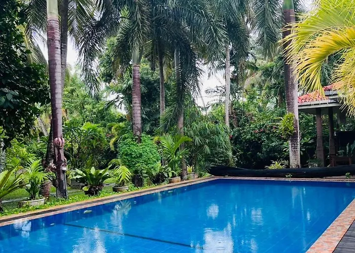Pavana Hotel