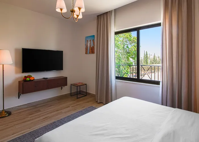 Canary Boutique Hotel