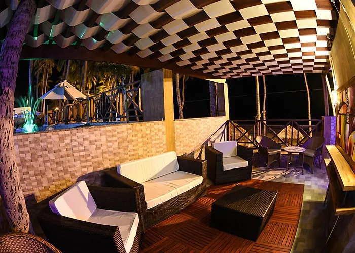 Genus Beach Hotel