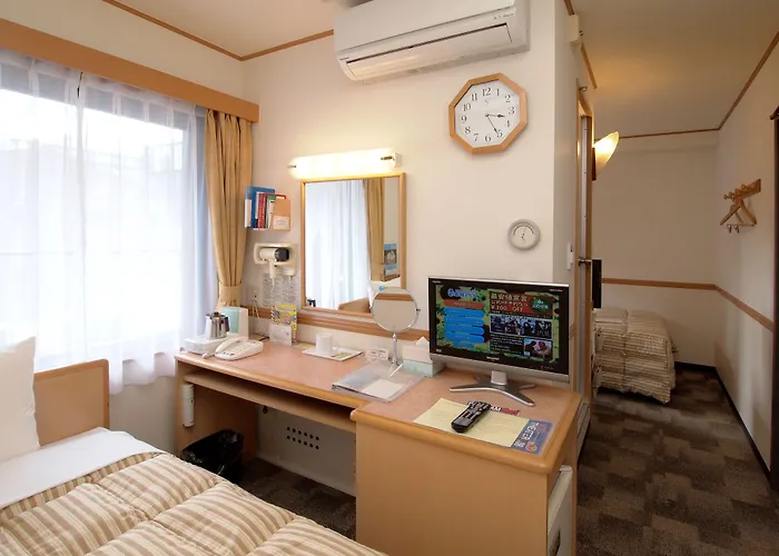 Toyoko Inn Shimonoseki Kaikyo Yume Tower Mae