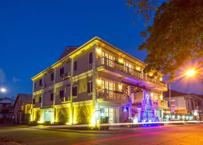Le Bouton D'Or Boutique Hotel