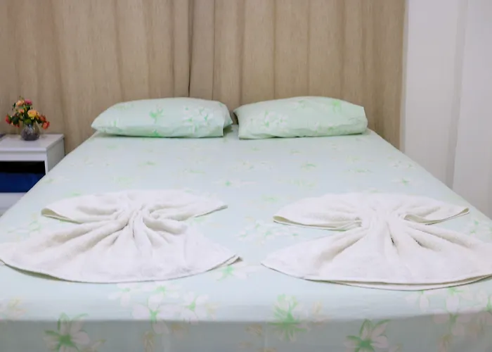 Center Plaza Hotel