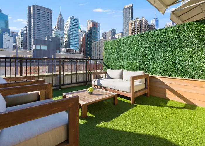 33 Hotel, New York City, Seaport