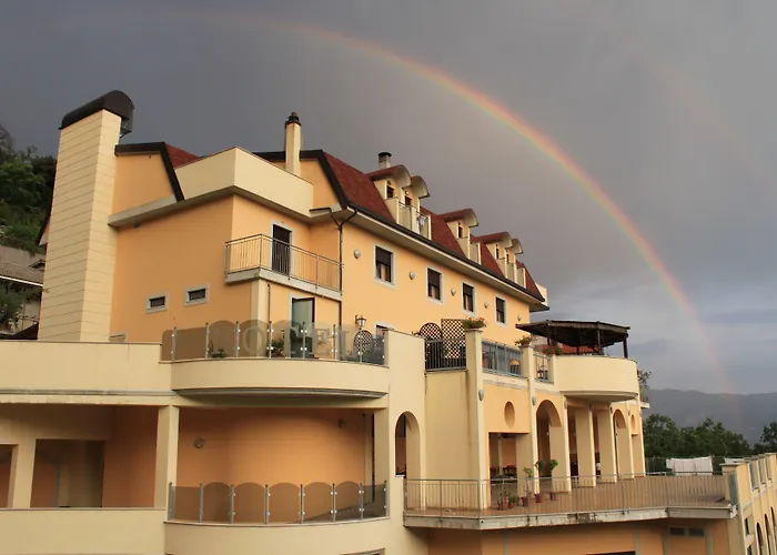 Hotel Sette E Mezzo