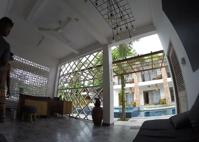 Abdi Hotel