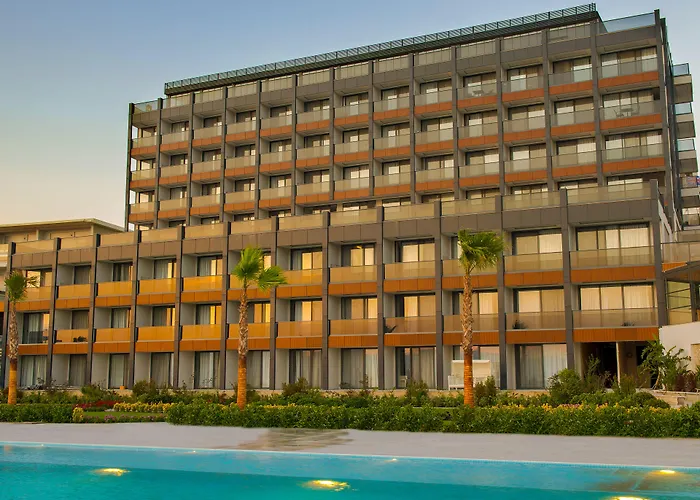The Nowness Luxury Hotel & Spa Adulty Only