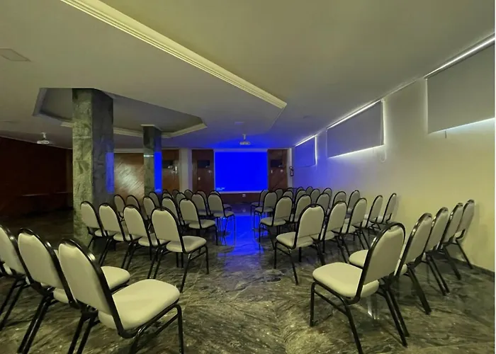 Hd Plaza Hotel