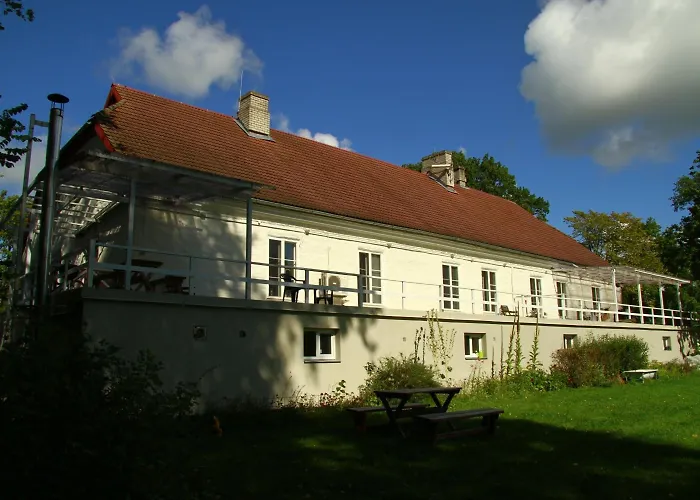 Haeska Manor