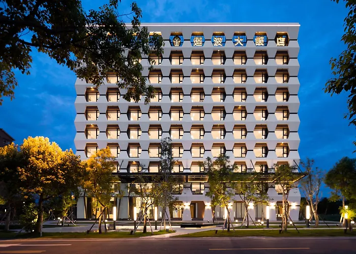 Lakeshore Hotel Yilan