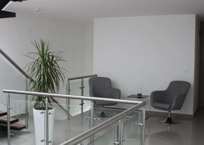 Bayit Tov Circunvalar Hotel