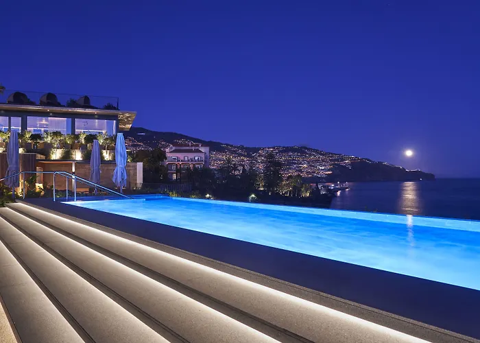Les Suites At The Cliff Bay - Portobay