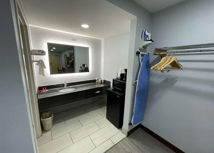 Surestay Hotel By Best Western Childress