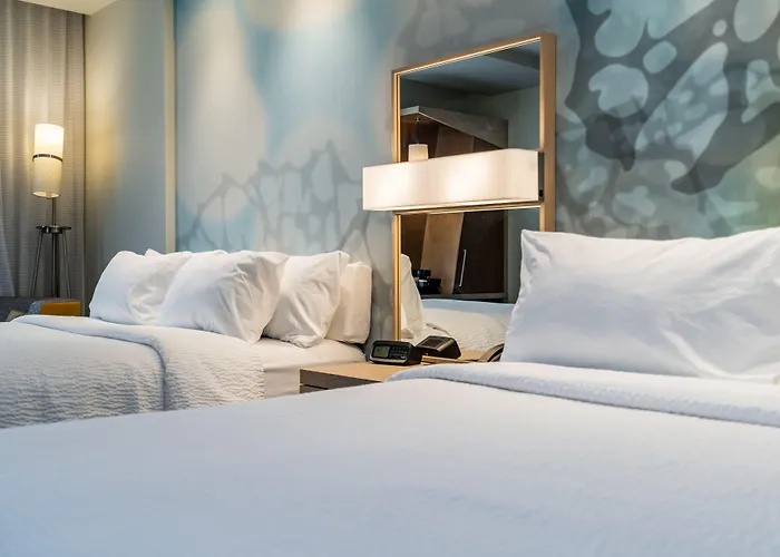 Courtyard By Marriott Burlington-Oakville