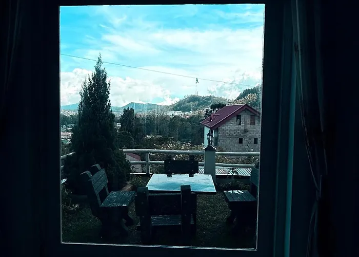 Roshan Guest House