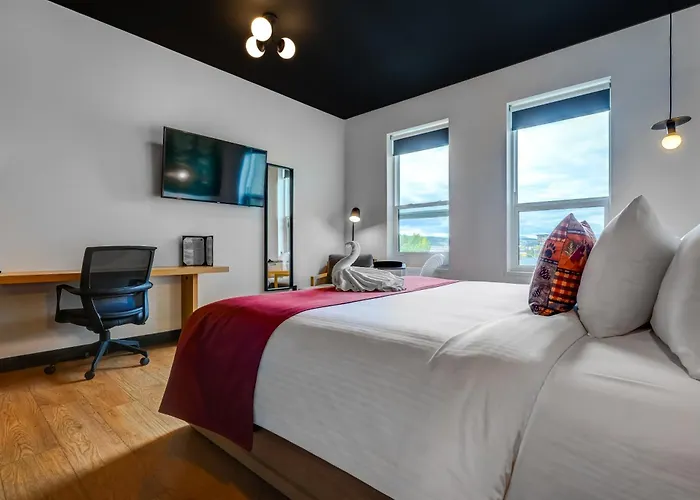 Raven Inn Whitehorse