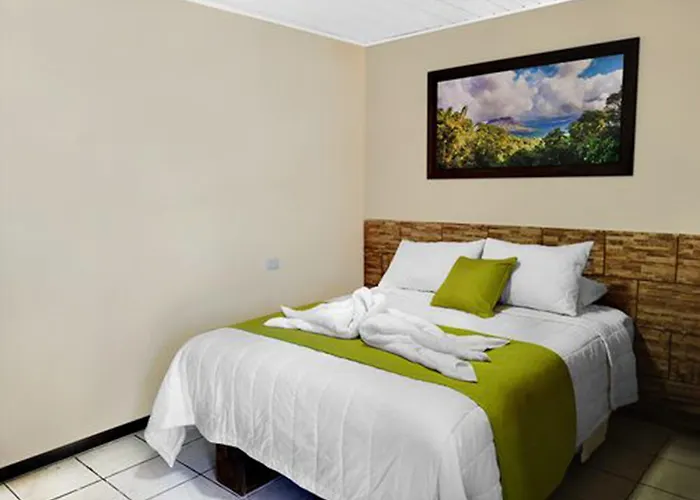 Hotel Amaranto