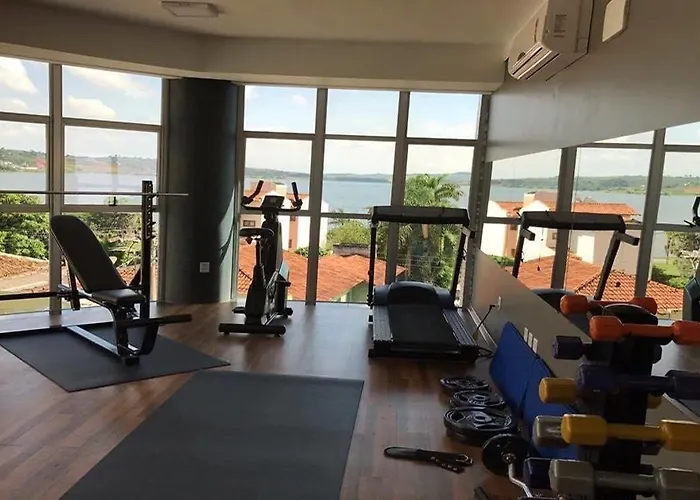 Racini Suites Hotel