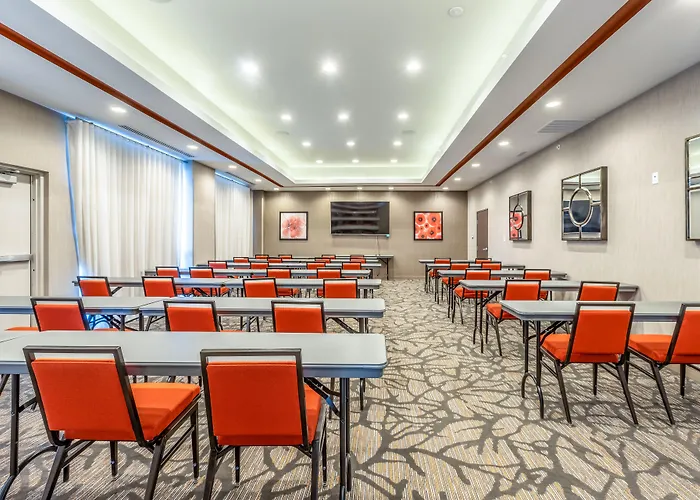Hawthorn Extended Stay By Wyndham Loveland