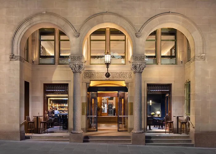 Hilton Melbourne Little Queen Street