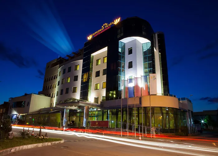 Diplomat Plaza Hotel & Resort