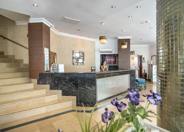 Carmen Suite Hotel