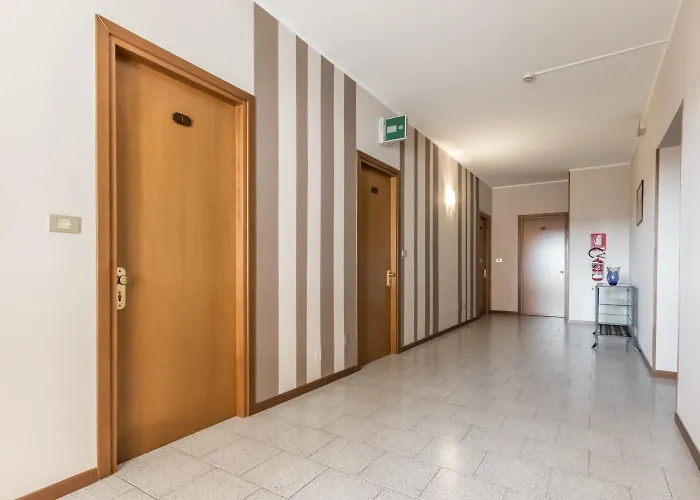 Hotel Maris