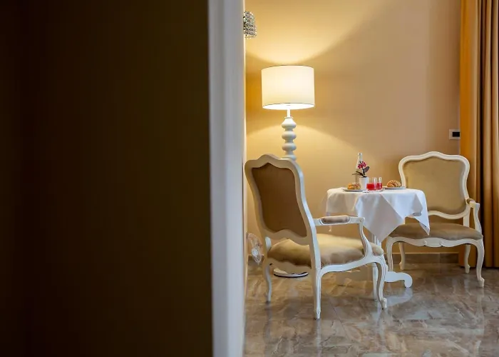 Aurum Suites