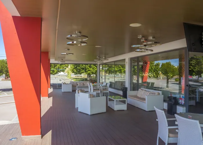 Terrace Serra Hotel